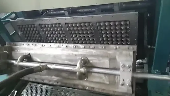 2000-4000 個の半自動紙卵フルーツプレートトレイ成形機